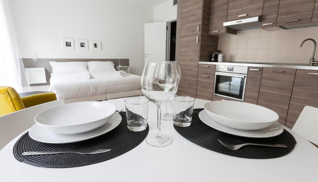 Italianway-Poma Apartman Milánó Kültér fotó