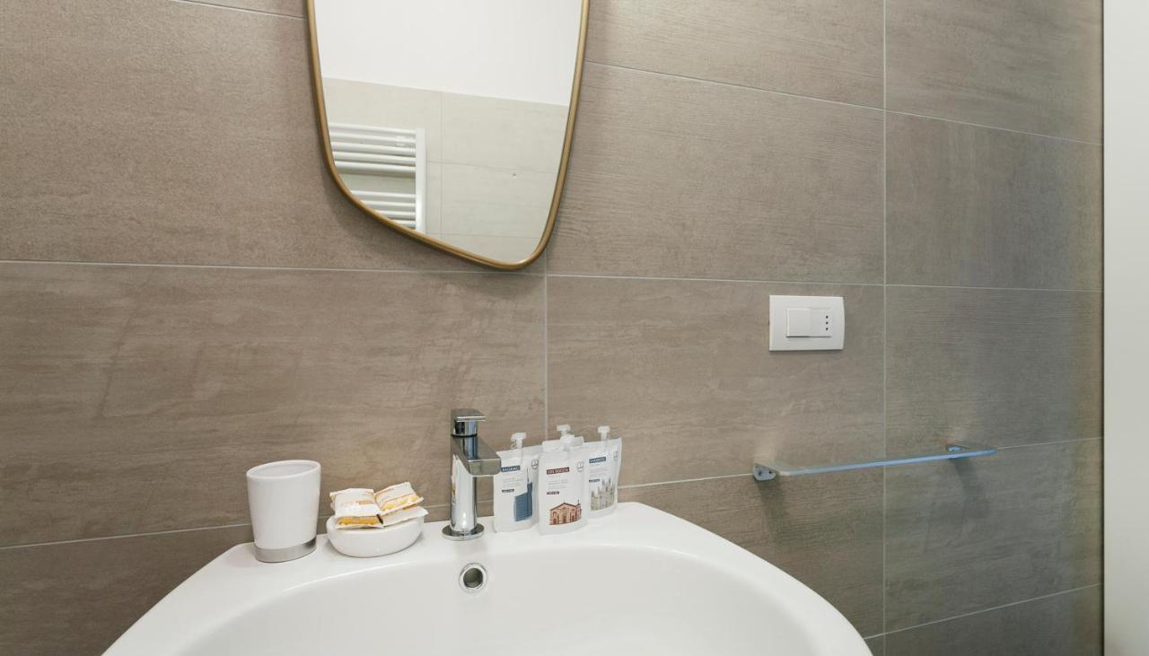 Italianway-Poma Apartman Milánó Kültér fotó