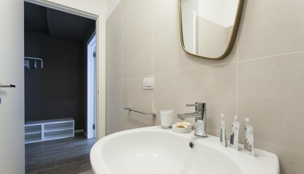 Italianway-Poma Apartman Milánó Kültér fotó